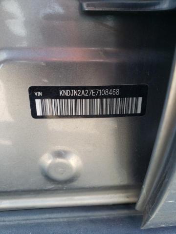 KNDJN2A27E7108468 - 2014 KIA SOUL SILVER photo 12