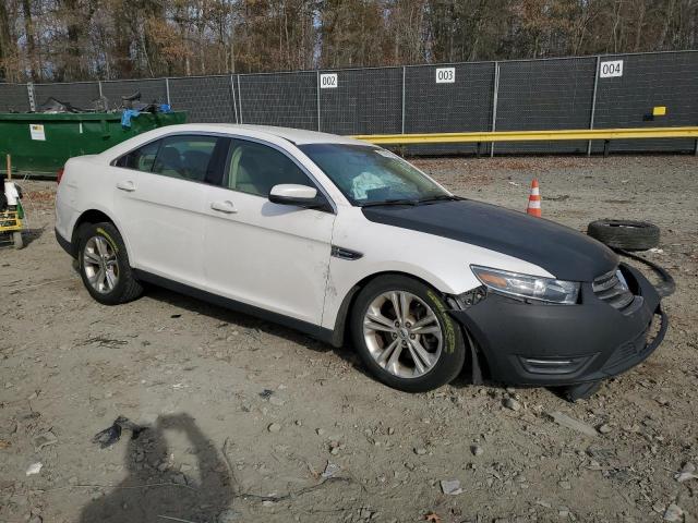 1FAHP2E84GG100974 - 2016 FORD TAURUS SEL WHITE photo 4