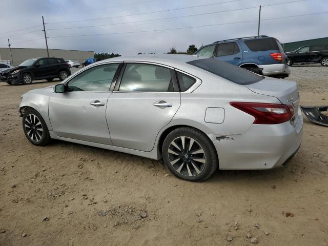 1N4AL3AP0JC201699 - 2018 NISSAN ALTIMA 2.5 SILVER photo 2