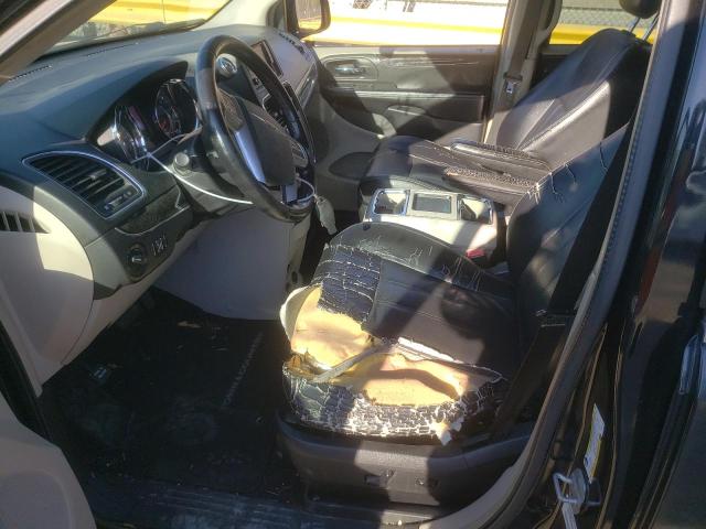 2C4RC1BG8CR282736 - 2012 CHRYSLER TOWN & COU TOURING BLACK photo 7