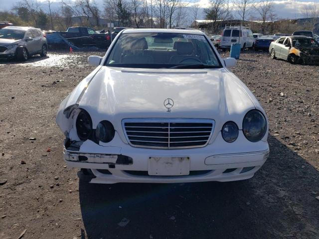 WDBJF65JX1X052704 - 2001 MERCEDES-BENZ E 320 WHITE photo 5