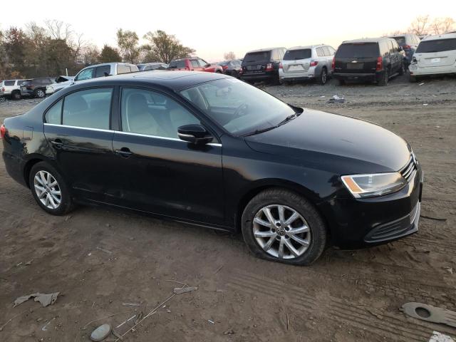 3VWD17AJ2EM361696 - 2014 VOLKSWAGEN JETTA SE BLACK photo 4