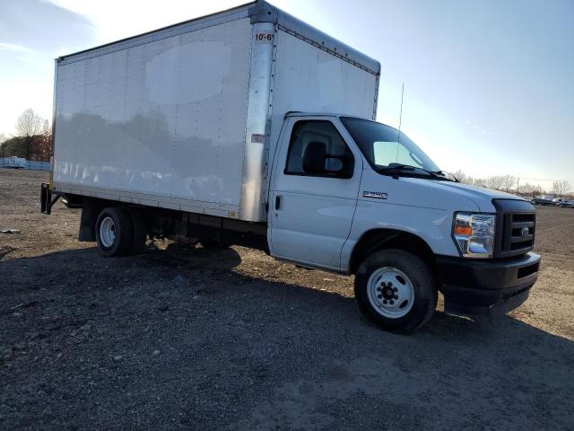 1FDWE3FN3NDC15822 - 2022 FORD ECONOLINE E350 SUPER DUTY CUTAWAY VAN WHITE photo 4