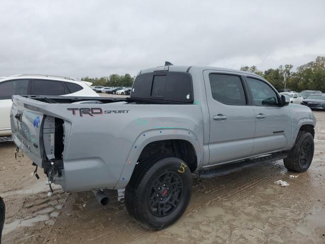 5TFAZ5CN9KX078186 - 2019 TOYOTA TACOMA DOUBLE CAB GRAY photo 3