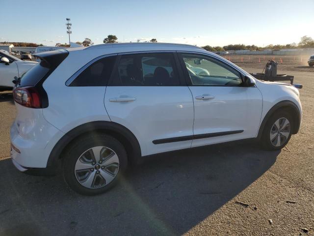 KNDCB3LC1K5264316 - 2019 KIA NIRO FE WHITE photo 3