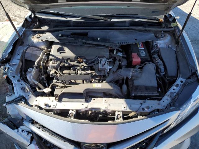 4T1K61AK4LU859596 - 2020 TOYOTA CAMRY XSE SILVER photo 11