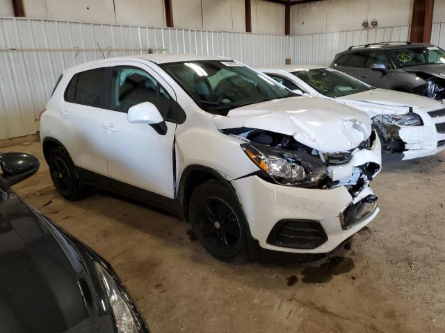 3GNCJKSB4KL405232 - 2019 CHEVROLET TRAX LS WHITE photo 4