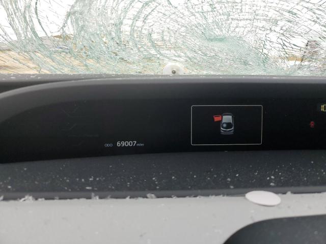 JTDKARFP1H3030701 - 2017 TOYOTA PRIUS PRIM 银色 照片 9