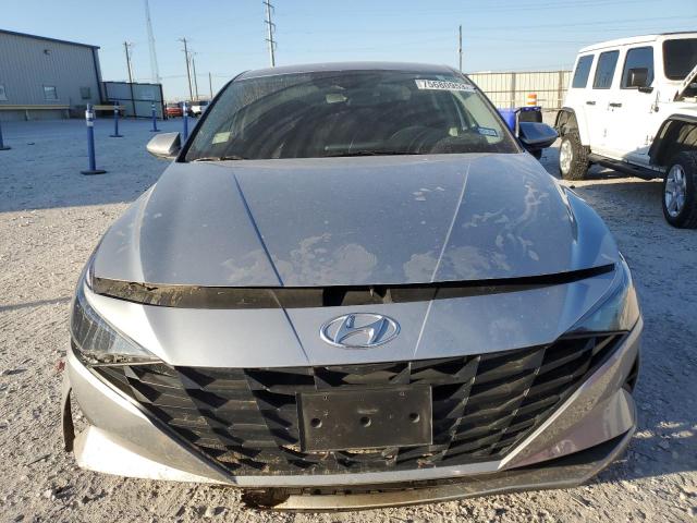 5NPLL4AG5MH052157 - 2021 HYUNDAI ELANTRA SE SILVER photo 5