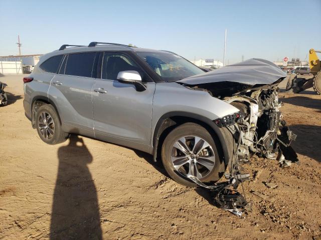 5TDHZRBH3LS519349 - 2020 TOYOTA HIGHLANDER XLE GRAY photo 4