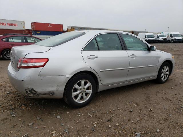 4T4BF3EK2BR091336 - 2011 TOYOTA CAMRY BASE SILVER photo 3