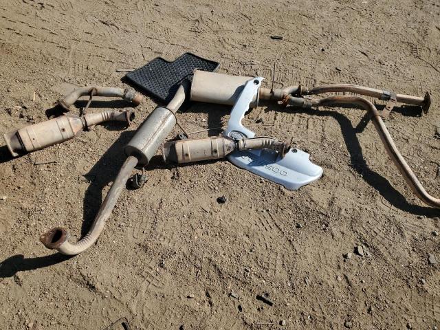 JN8DR07Y01W513576 - 2001 NISSAN PATHFINDER LE 红色 照片 12