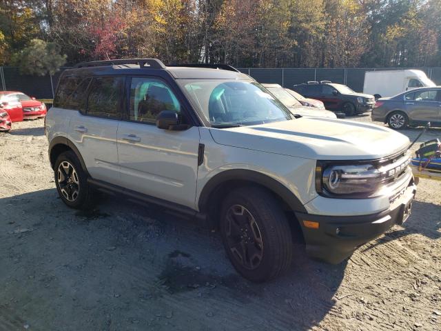 3FMCR9C63NRD31598 - 2022 FORD BRONCO SPO OUTER BANKS TWO TONE photo 4