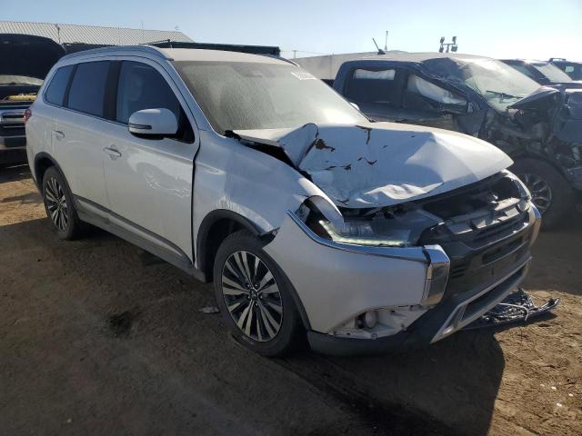 JA4AZ3A3XLZ020870 - 2020 MITSUBISHI OUTLANDER SE WHITE photo 4