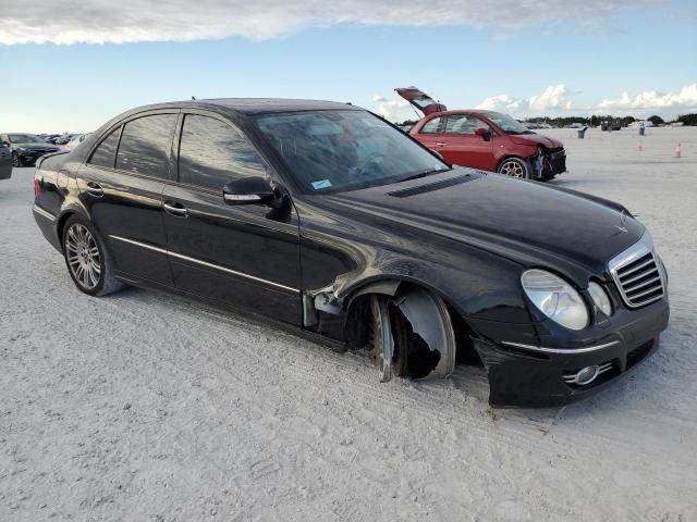 WDBUF87XX8B361946 - 2008 MERCEDES-BENZ E 350 4MATIC BLACK photo 4