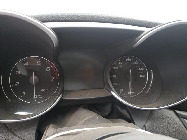 ZARFAEDN0H7533680 - 2017 ALFA ROMEO GIULIA Q4 წითელი ფოტო 9