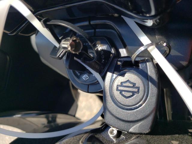 1HD1KH710RB636333 - 2024 HARLEY-DAVIDSON FLTRX 黑色 照片 8