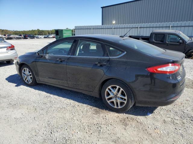 1FA6P0HD0G5132837 - 2016 FORD FUSION SE BLACK photo 2