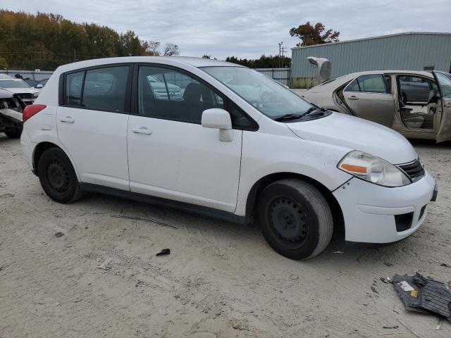 3N1BC1CP7CK283933 - 2012 NISSAN VERSA S WHITE photo 4