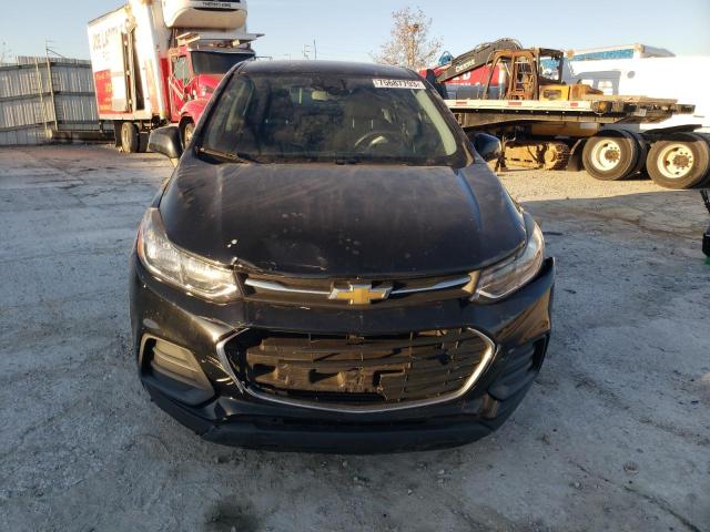 3GNCJKSB2JL276292 - 2018 CHEVROLET TRAX LS BLACK photo 5