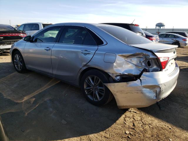 4T1BF1FK5GU228208 - 2016 TOYOTA CAMRY LE SILVER photo 2