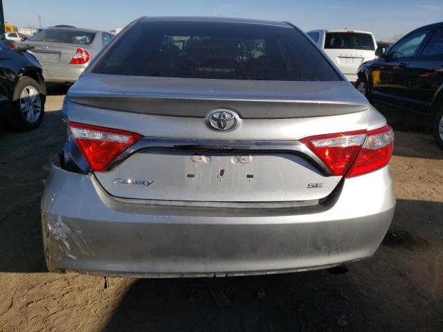 4T1BF1FK5GU228208 - 2016 TOYOTA CAMRY LE SILVER photo 6