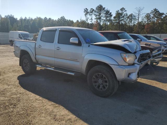 3TMJU4GN1CM138357 - 2012 TOYOTA TACOMA DOUBLE CAB PRERUNNER SILVER photo 4
