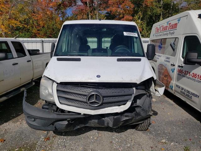 WD3PE7DC6E5885709 - 2014 MERCEDES-BENZ SPRINTER 2500 WHITE photo 5