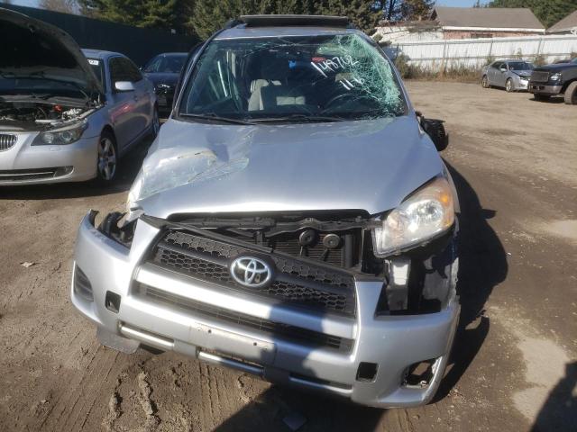 2T3BF4DV9BW148702 - 2011 TOYOTA RAV4 SILVER photo 5