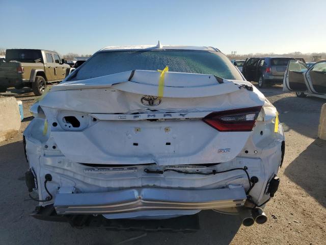 4T1T11AK3PU169198 - 2023 TOYOTA CAMRY SE NIGHT SHADE WHITE photo 6