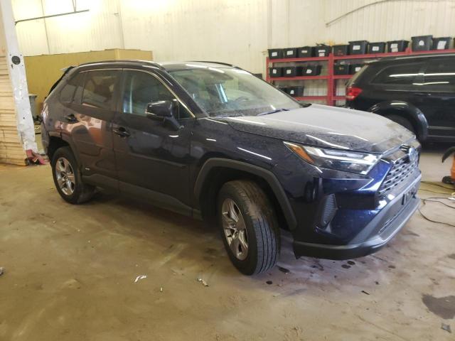 2T3RWRFV4NW140486 - 2022 TOYOTA RAV4 XLE GRAY photo 4