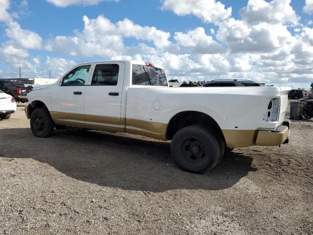 3C63RPGLXDG561455 - 2013 RAM 3500 ST WHITE photo 2