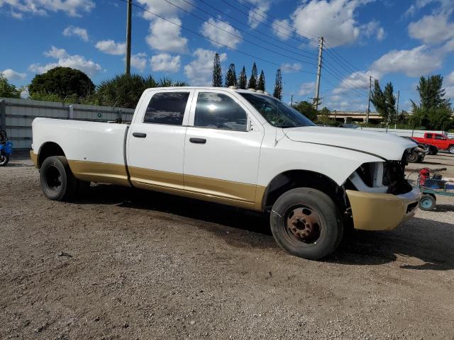 3C63RPGLXDG561455 - 2013 RAM 3500 ST WHITE photo 4