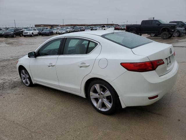 19VDE1F7XFE004420 - 2015 ACURA ILX 20 TECH WHITE photo 2