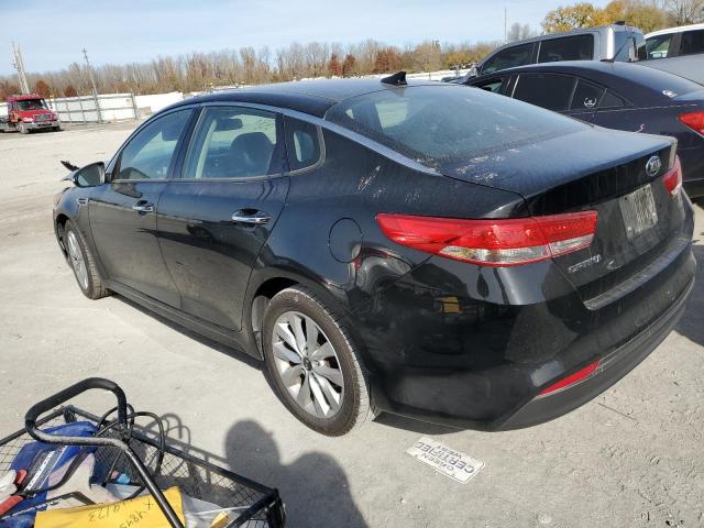 5XXGU4L36JG231825 - 2018 KIA OPTIMA EX BLACK photo 2