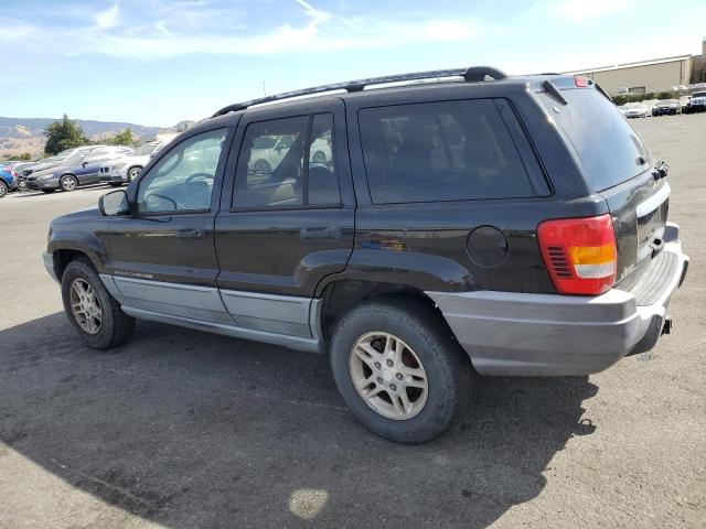 1J4GX48S22C137508 - 2002 JEEP GRAND CHER LAREDO BLACK photo 2