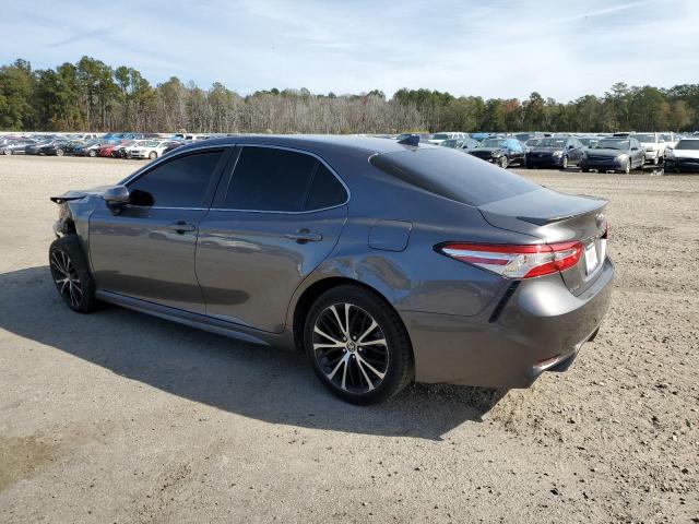 4T1G11AK6LU508578 - 2020 TOYOTA CAMRY SE GRAY photo 2