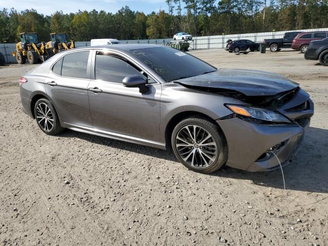 4T1G11AK6LU508578 - 2020 TOYOTA CAMRY SE GRAY photo 4