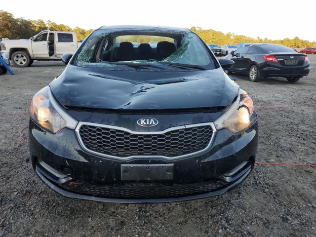 KNAFK4A64F5309770 - 2015 KIA FORTE LX BLACK photo 5