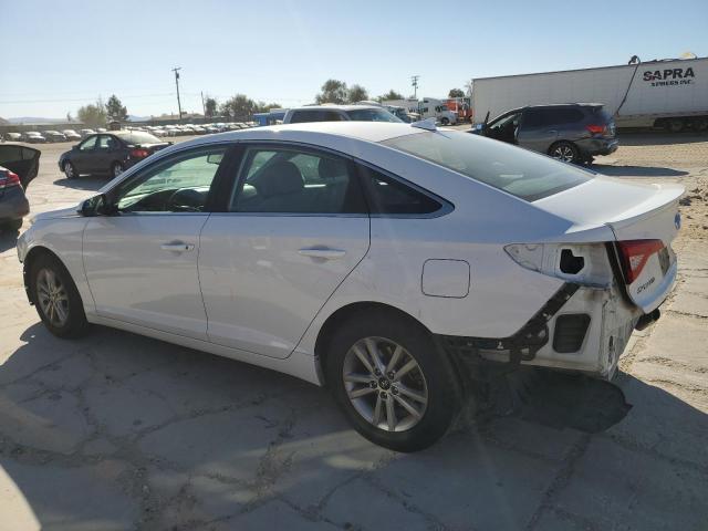 5NPE24AFXGH320868 - 2016 HYUNDAI SONATA SE WHITE photo 2