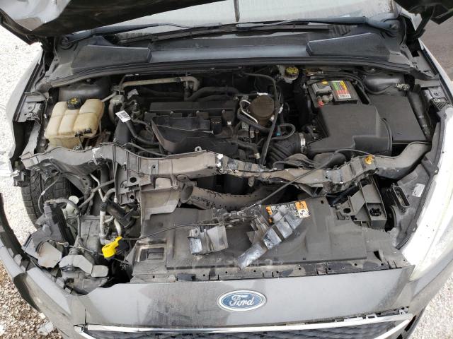 1FADP3F28FL340615 - 2015 FORD FOCUS SE GRAY photo 11