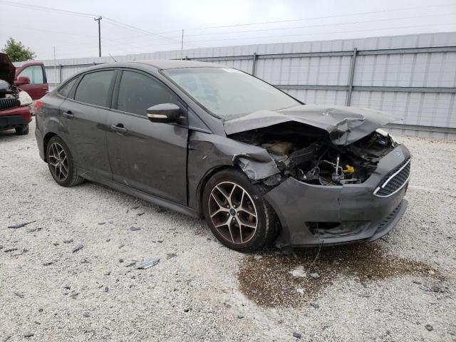 1FADP3F28FL340615 - 2015 FORD FOCUS SE GRAY photo 4