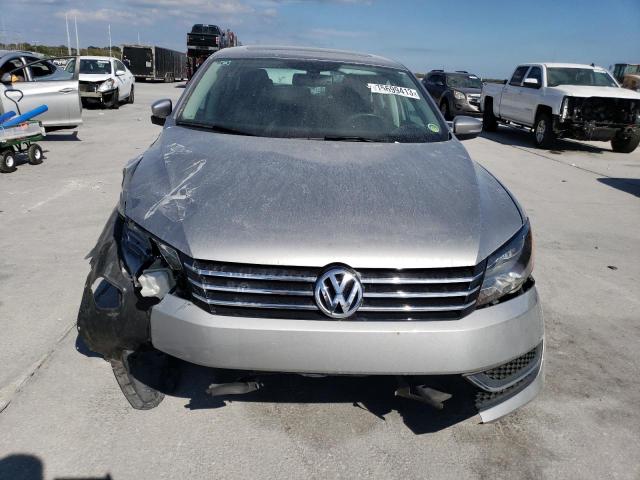 1VWBS7A35EC073663 - 2014 VOLKSWAGEN PASSAT SE SILVER photo 5