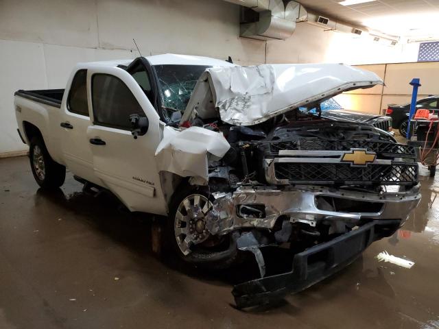 1GC1KXC87DF122074 - 2013 CHEVROLET SILVERADO K2500 HEAVY DUTY LT WHITE photo 4