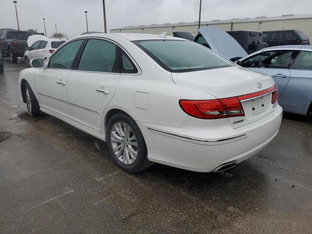 KMHFC4DF0BA544501 - 2011 HYUNDAI AZERA GLS WHITE photo 2