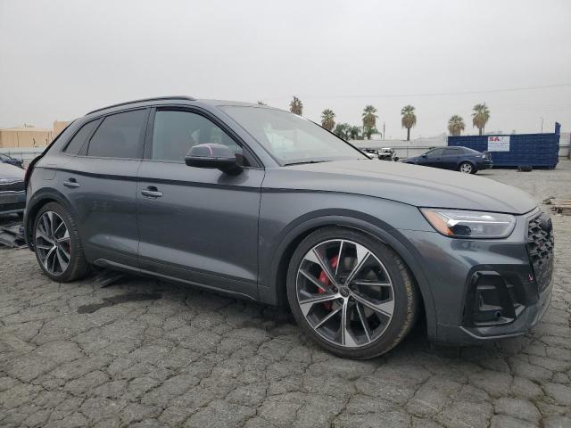 WA1B4AFY0R2062235 - 2024 AUDI SQ5 PREMIUM PLUS GRAY photo 4