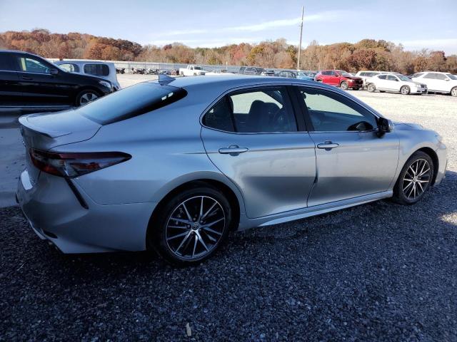 4T1G11BKXPU091745 - 2023 TOYOTA CAMRY SE NIGHT SHADE SILVER photo 3