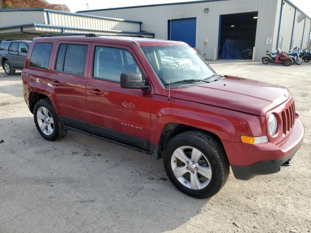 1C4NJRFBXCD689171 - 2012 JEEP PATRIOT LATITUDE BURGUNDY photo 4