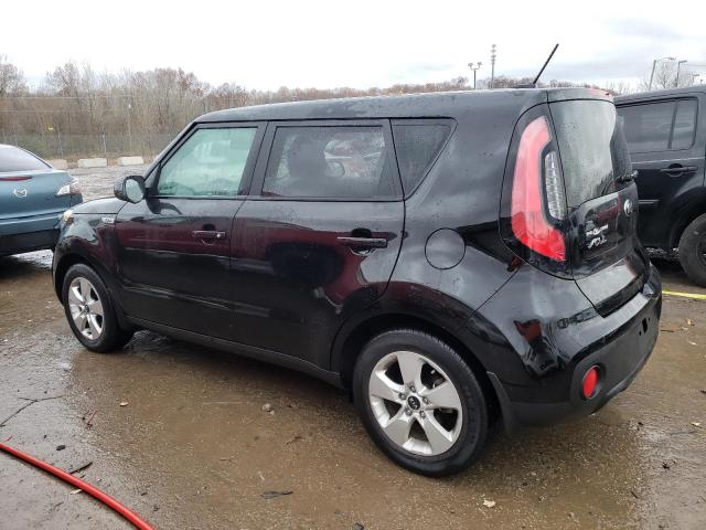 KNDJN2A2XJ7903752 - 2018 KIA SOUL BLACK photo 2