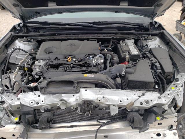 4T1C11BKXPU098497 - 2023 TOYOTA CAMRY LE SILVER photo 11